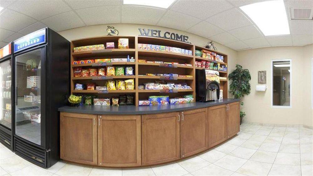 Candlewood Suites Fort Myers Interstate 75 By Ihg Экстерьер фото