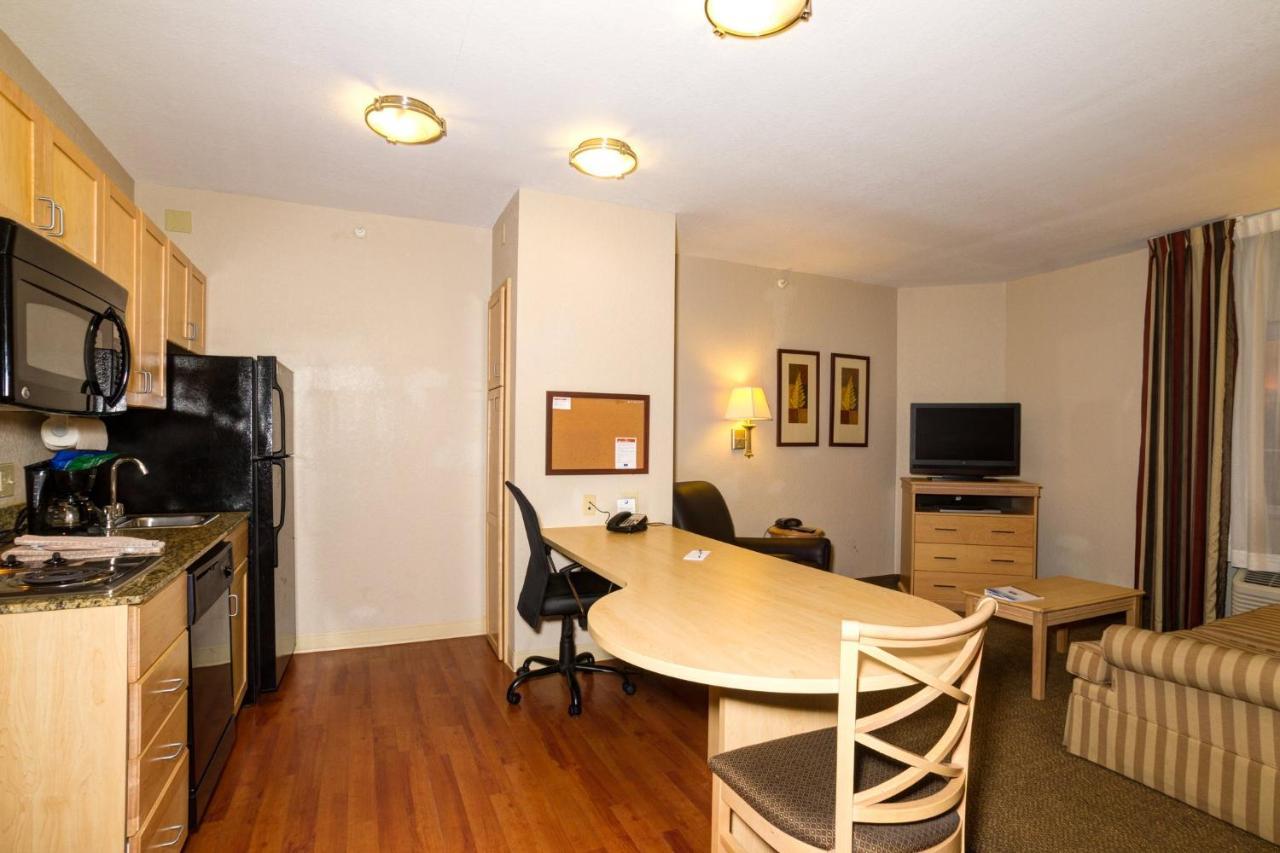 Candlewood Suites Fort Myers Interstate 75 By Ihg Экстерьер фото