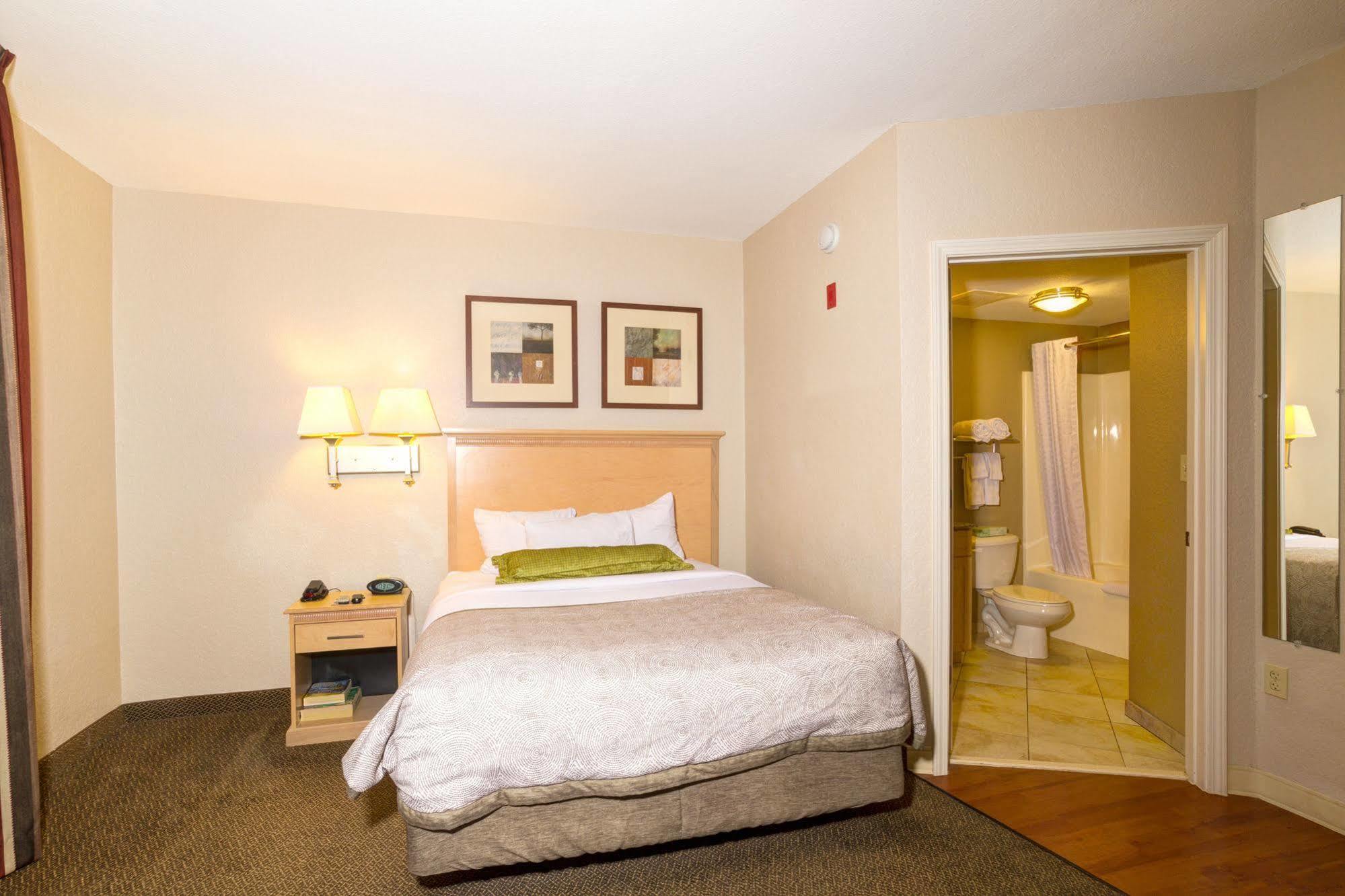 Candlewood Suites Fort Myers Interstate 75 By Ihg Экстерьер фото