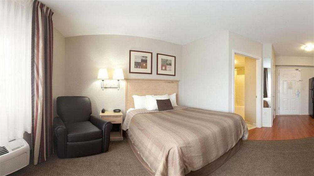 Candlewood Suites Fort Myers Interstate 75 By Ihg Экстерьер фото